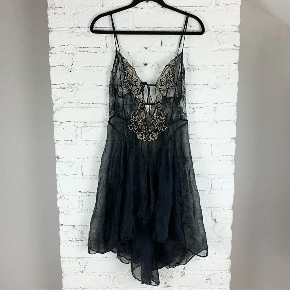 Vintage Tres Chic Nylon Deep V Front Tie Cutout Lace Babydoll Chemise Small - Picture 6 of 9